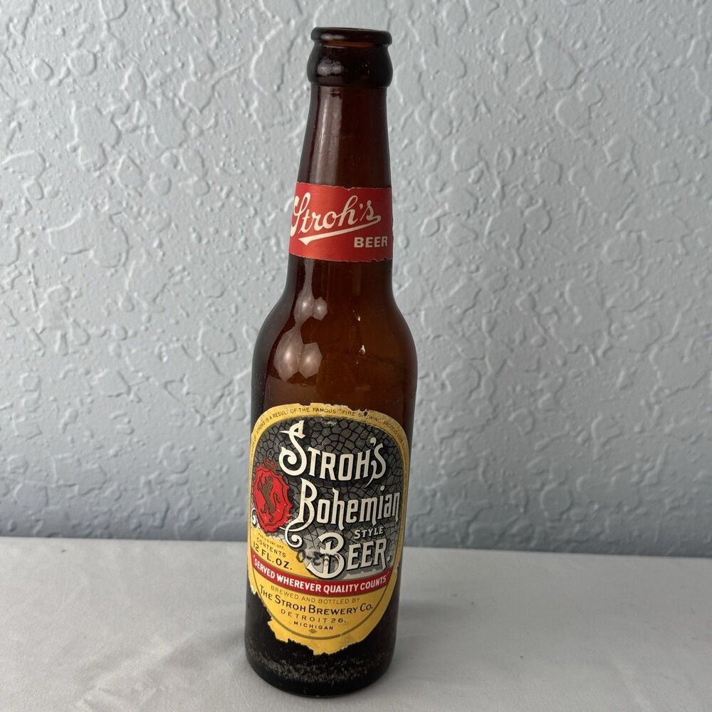 Stroh’s Bohemian Style Beer Vintage Empty Bottle 12 Oz Detroit 26 Michigan